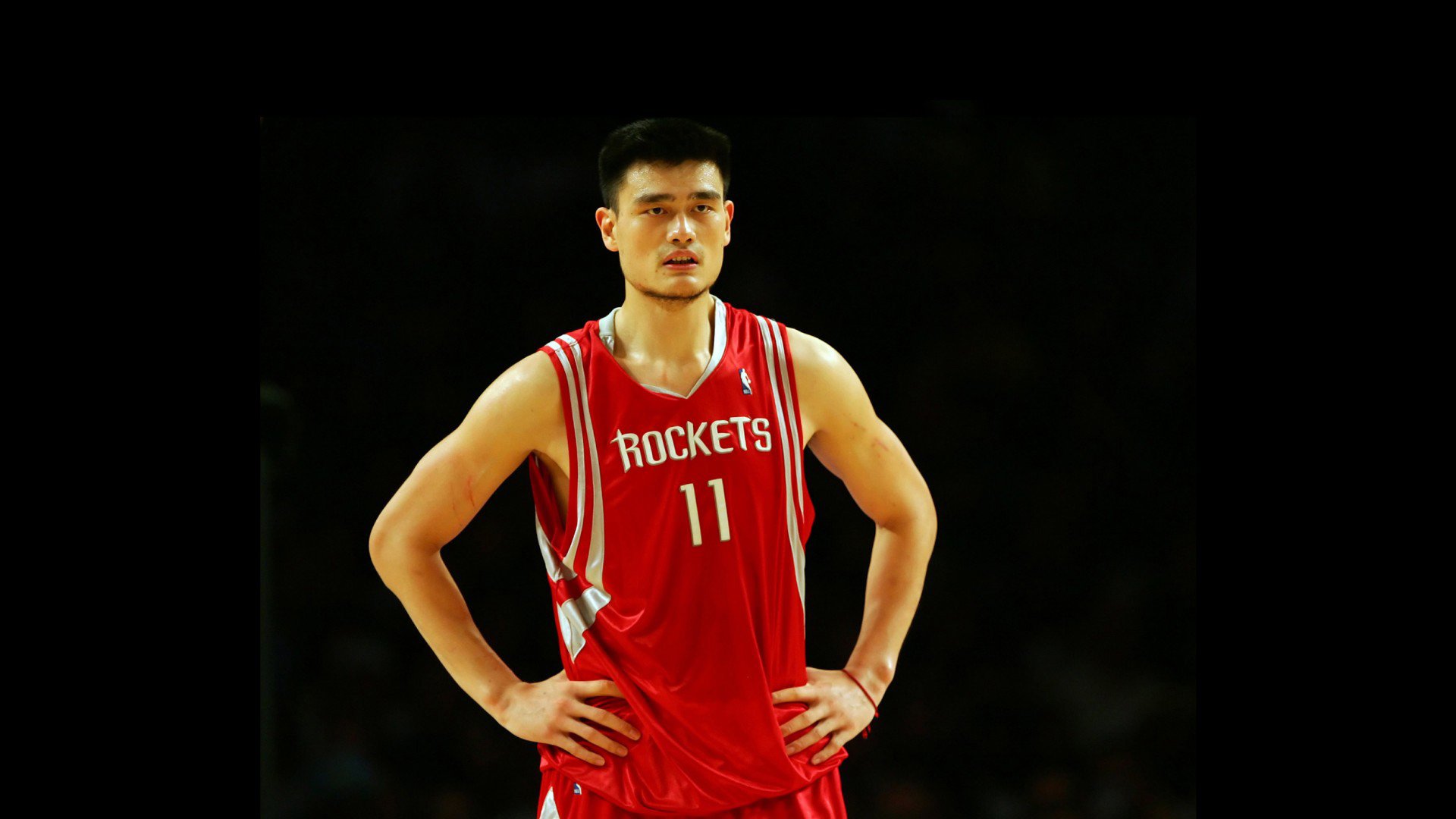 皇马门将神勇，多次扑救力保士气高昂，皇马门卫